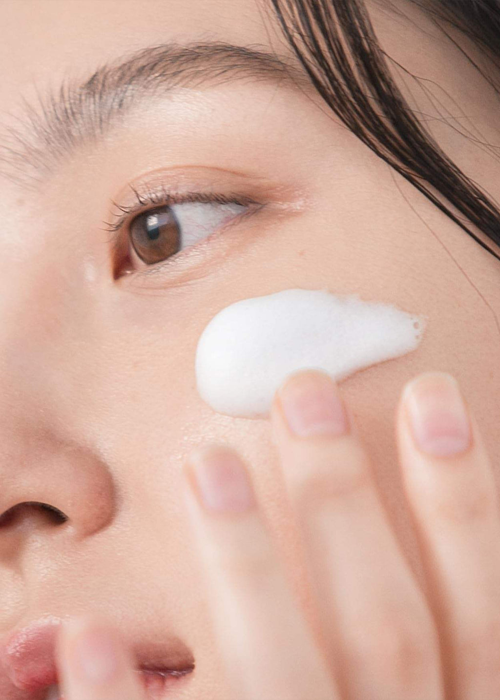 Celimax Derma Nature Relief Madecica pH Balancing Foam Cleansing